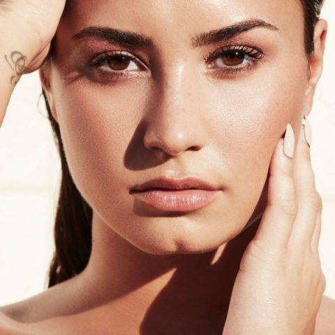 Demi Lovato irá liberar, em breve, novo single no 8º álbum de estúdio