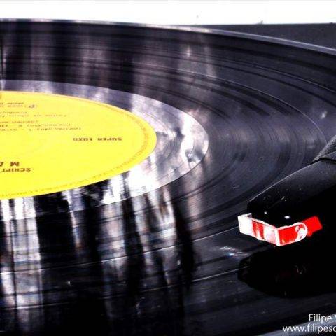 Vinil é Arte no Na Frequência