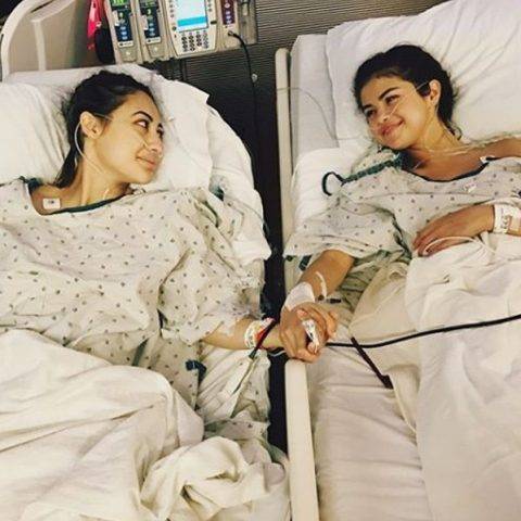 Selena Gomez passou por cirurgia de transplante de rim
