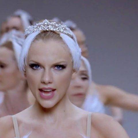 Taylor Swift é processada por plágio