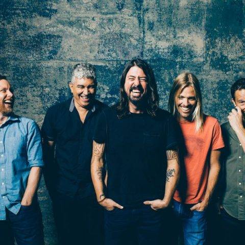 Foo Fighters lança música inédita