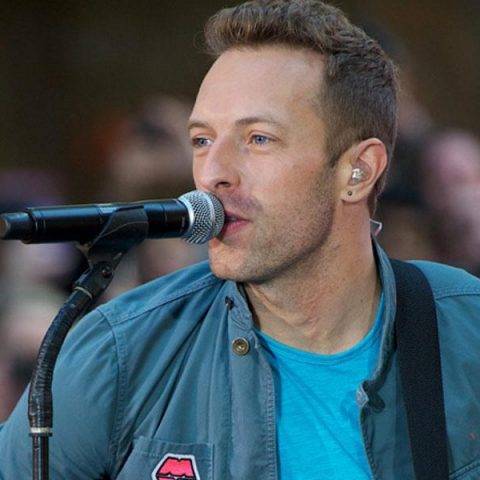 Chris Martin fará participação na próxima temporada de “Modern Family”