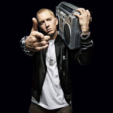 “Revival”, de Eminem, estreia em 1° lugar na parada norte-americana