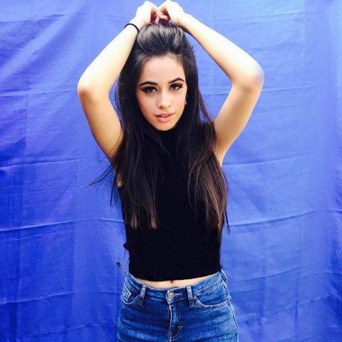 Camila Cabello sairá em turnê neste ano