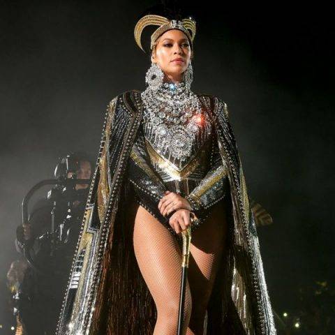 Beyoncé faz show épico no Coachella 2018