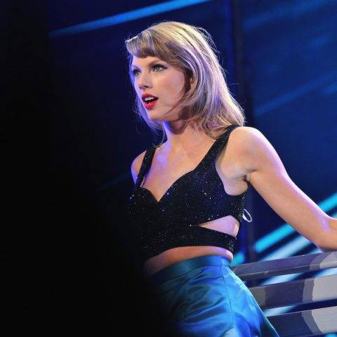 Taylor Swift é a única cantora na lista de artistas mais bem pagos da Forbes em 2022