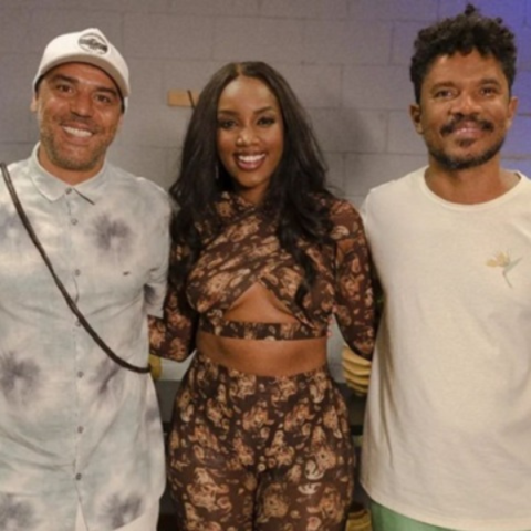 Natiruts e IZA lançaram registro audiovisual de “Good Vibration”