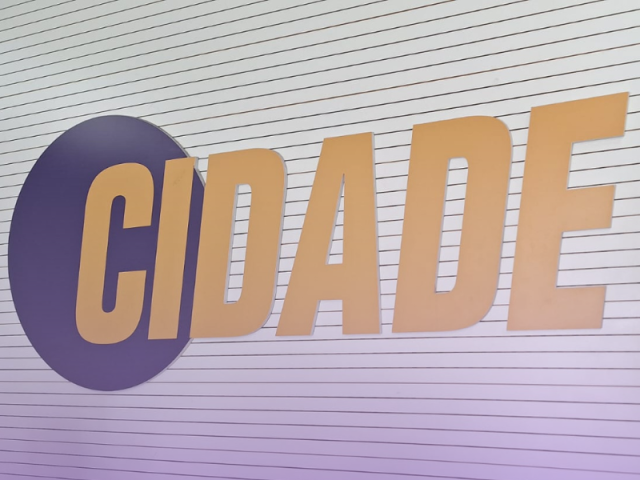 Mídias para ouvir e acompanhar a Rádio Cidade