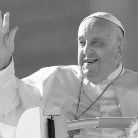 Papa Francisco morre aos 88 anos